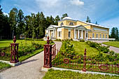 San Pietroburgo - il parco di Pavlovsk, il padiglione delle rose.
